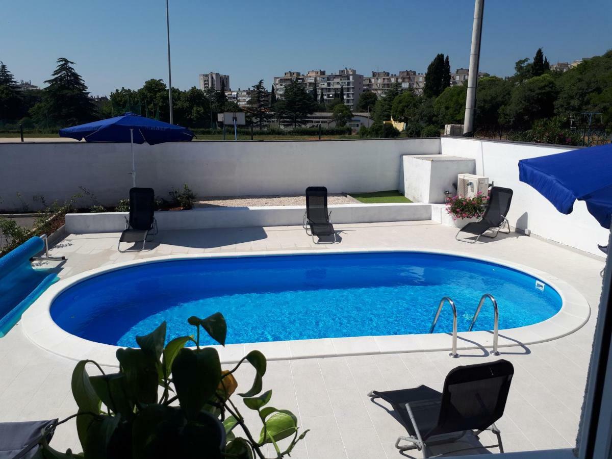 Booking Zadar Villa Franov With Pool, 10 Min From The Old Town Of Zara Esterno foto