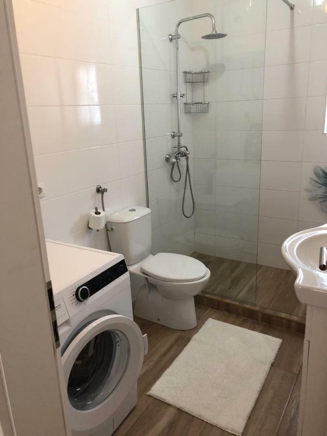 Booking Zadar Villa Franov With Pool, 10 Min From The Old Town Of Zara Esterno foto